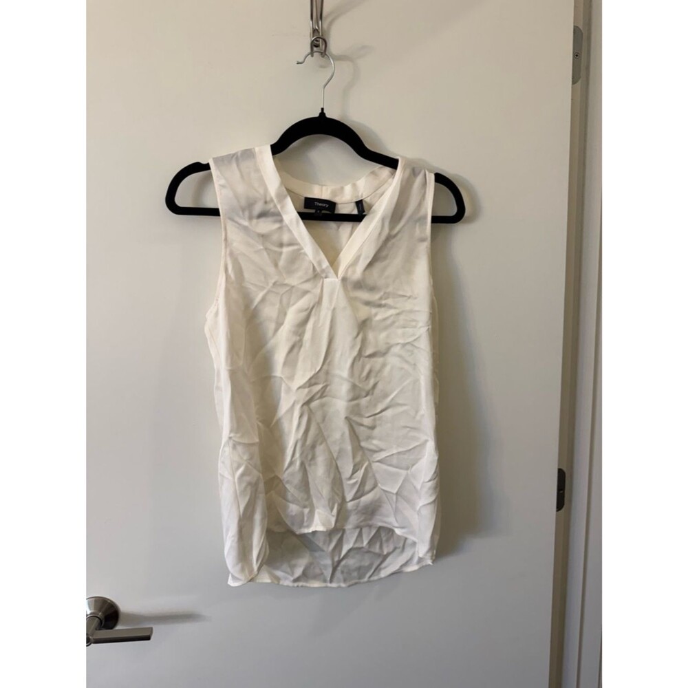 Theory Cream V-Neck Sleeveless Camisole